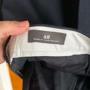 Men’s H&M Navy Suit